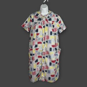 60s 70s Radlee Medium Patchwork White Floral Snap Front House Coat Dress